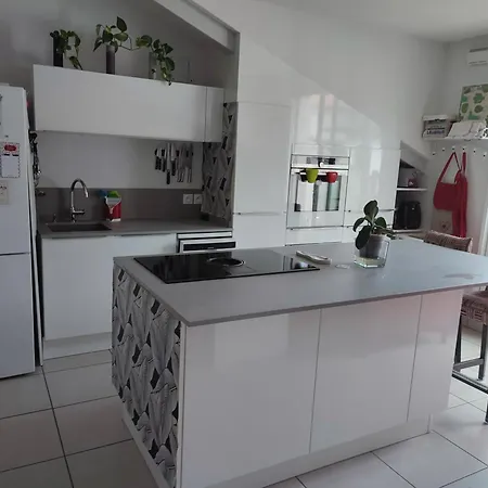 Location De Charme T3 Au 2e Etage Et Dernier Etage アパート カンボ・レ・バン